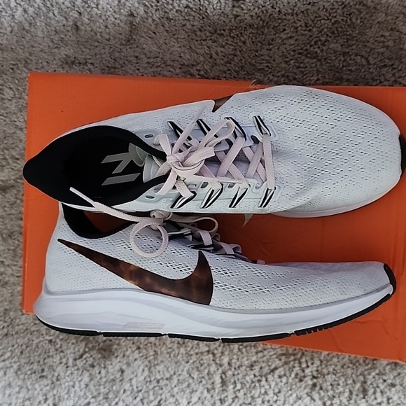 Nike Air Zoom Pegasus - Picture 2 of 7